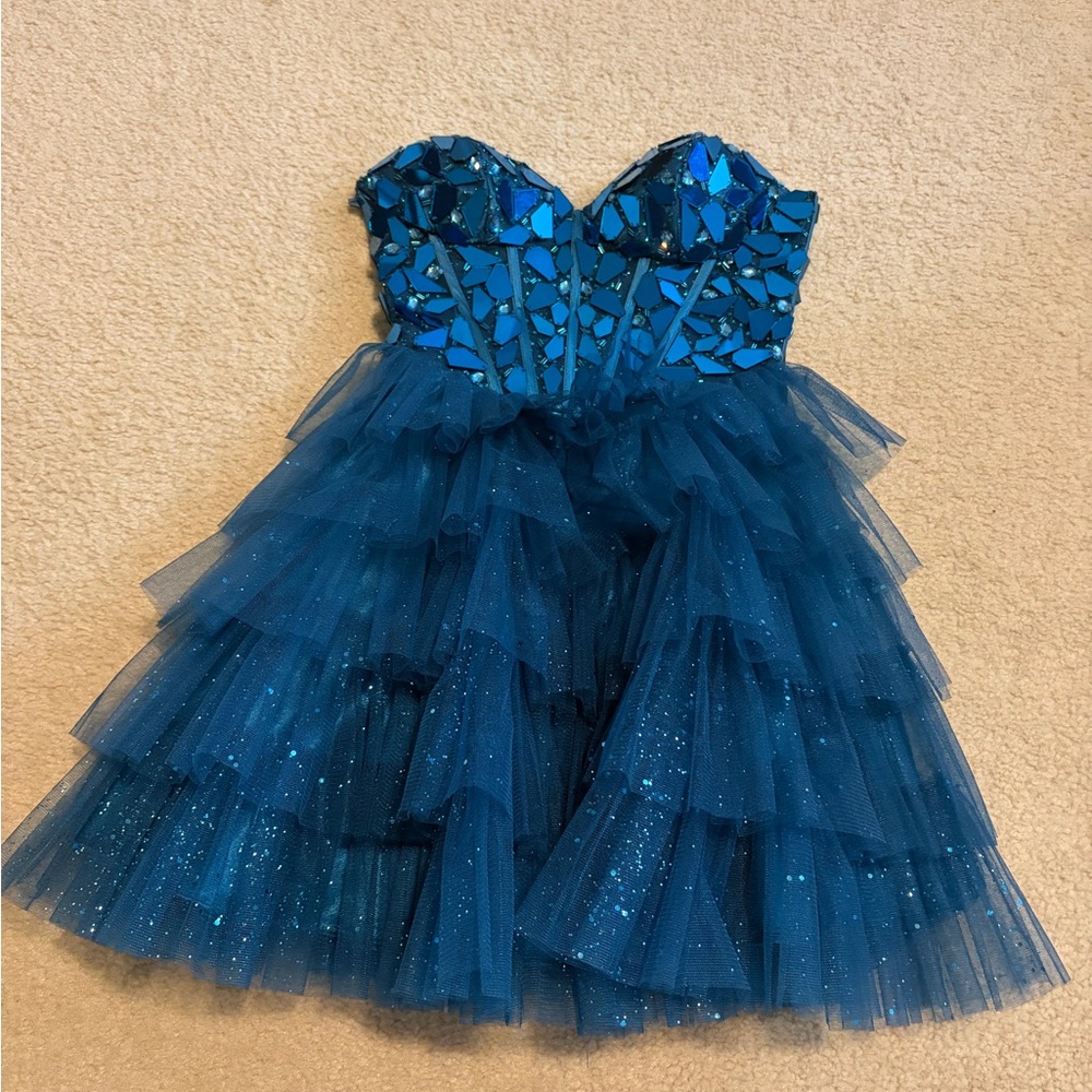 Elegant Blue Tiered Prom Dress